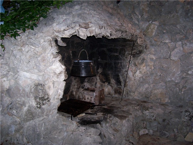 roštilj - pećina